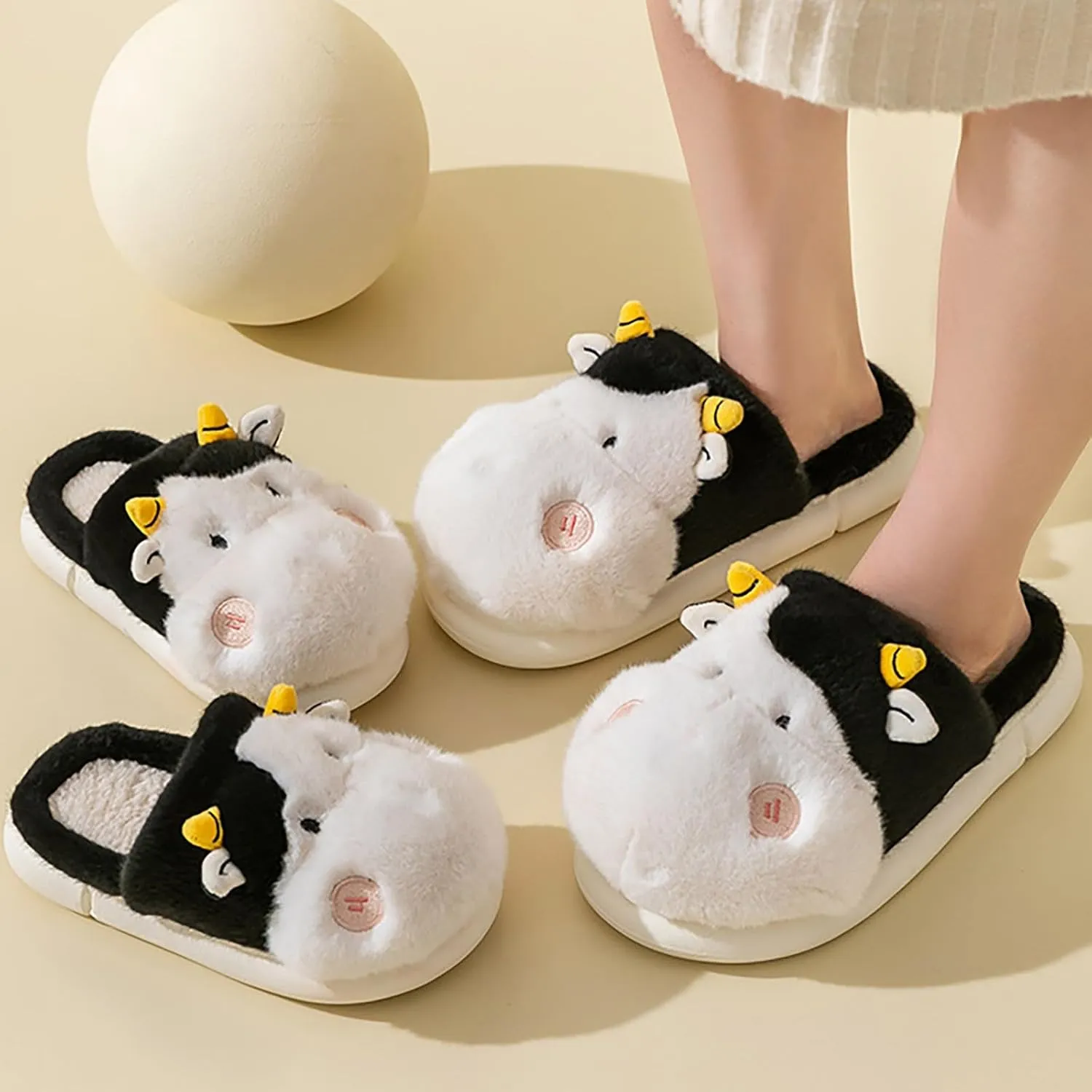 Girls Boys Cow Slippers for Toddler Kids, Cute Fuzzy Cartoon Animal Slippers, Boys Fluffy House Bedroom Shoes