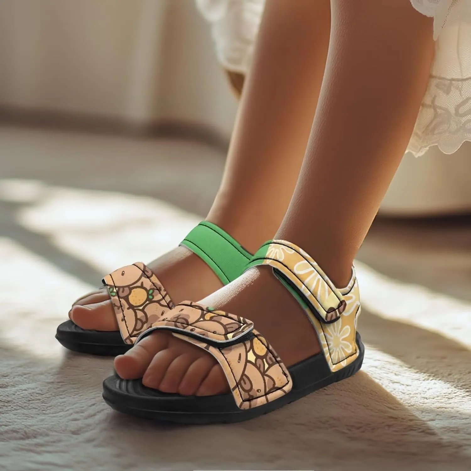 Girls Capybara Sandals Fashion Athletic Summer Sport Sandals Adjustable for Kids Toddler Cute Beach Water Shoes