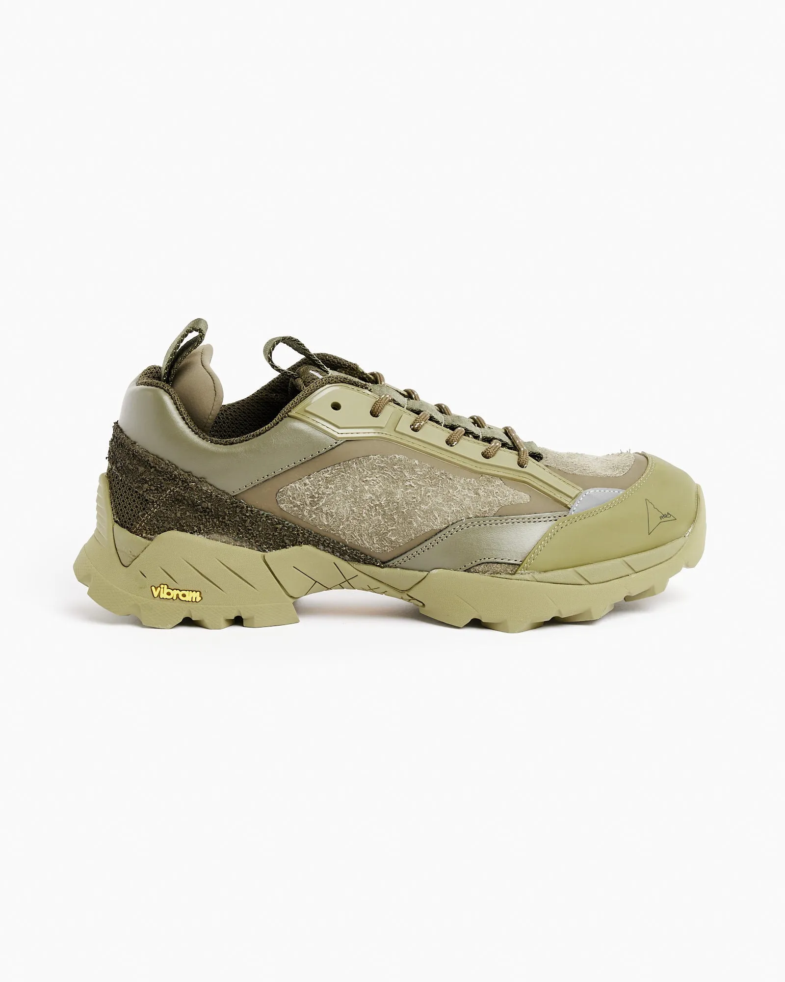 Lhakpa Sneaker