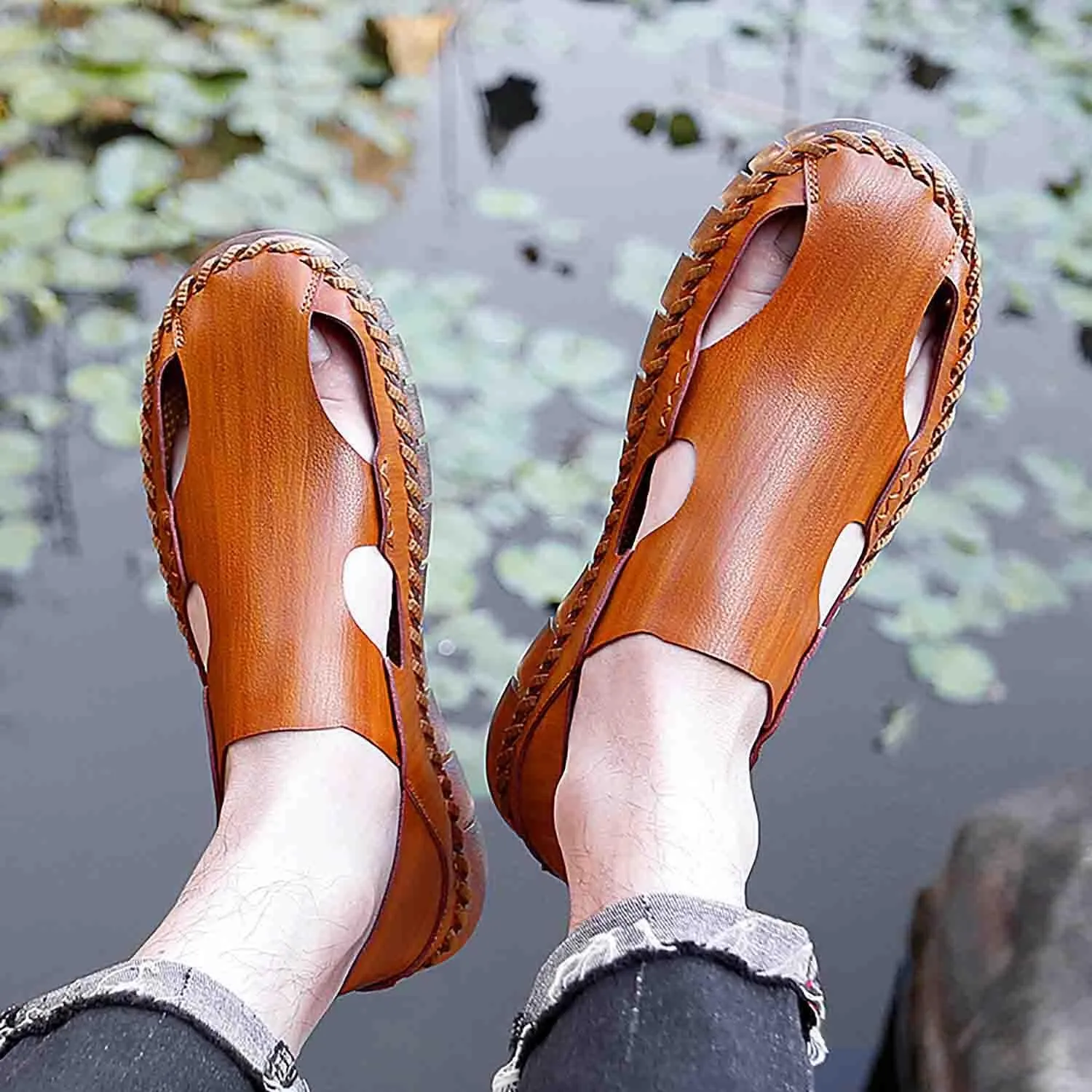 MEBAMY Men Leather Sandals Breathable Closed-Toe Summer Beach Classic Hiking Shoes