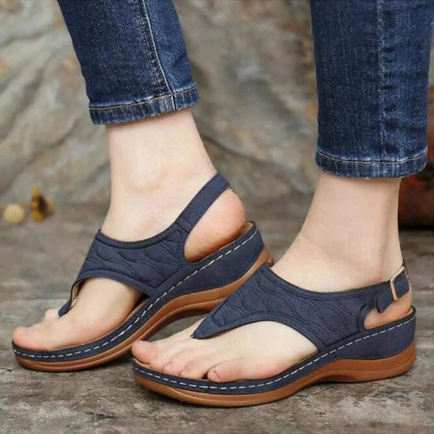 Orthopedic Slippers with Back Strap for Women Orthopedic Women's Flip Flops Summer Sandals Arch Support Orthopedic Arch Support Flip Flops for Women Light Weight Plantar Fasciitis Womens Sandals