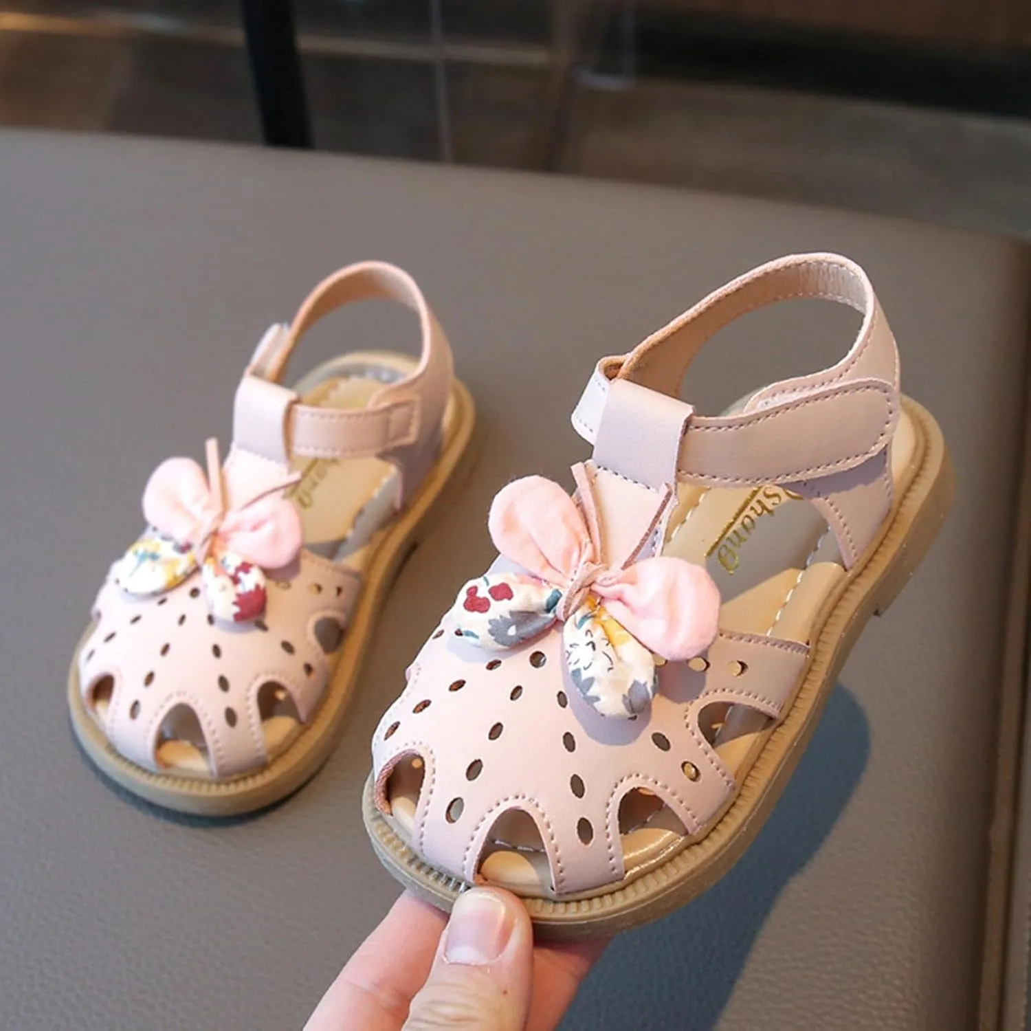 Slide Summer Non Slip New Comfortable Sandals For Girls In Summer With Soft Sole And Durable Properties