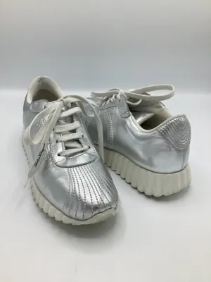 Sz 7 Salvatore Ferragamo Metalliv Silver Sneaker Shoe