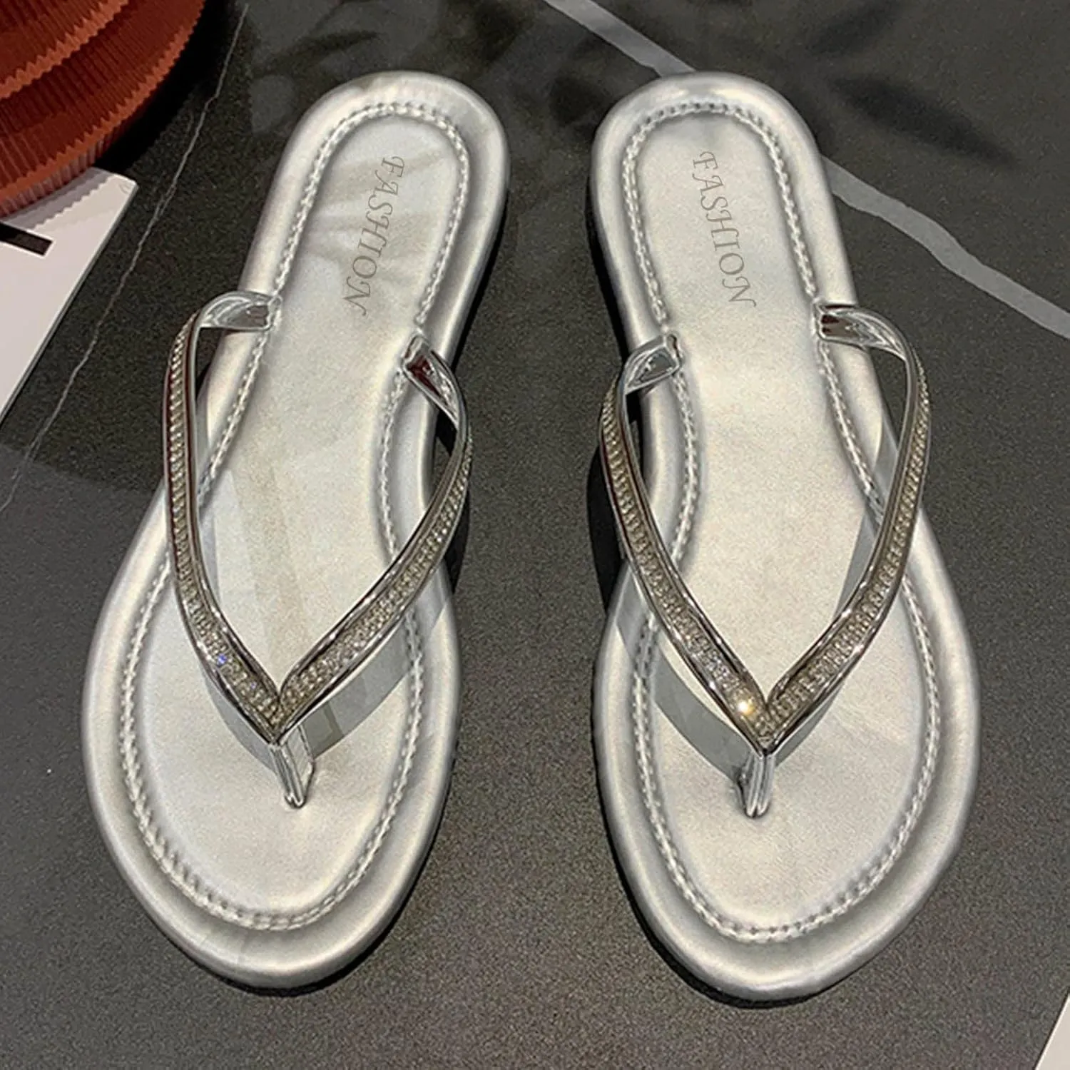 Women's Solid Clip Toe Slipper Faux Leather Casual Simple Sandal Flat Summer Spring Slide Beach Flip Flop